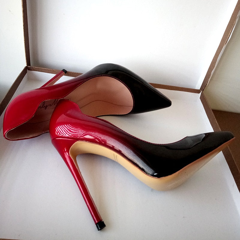 Scarpe Queen Benjamine (Rosso e nero)