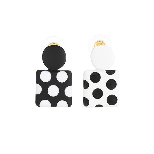 Orecchini a buco Queen Lucky (3 colori)