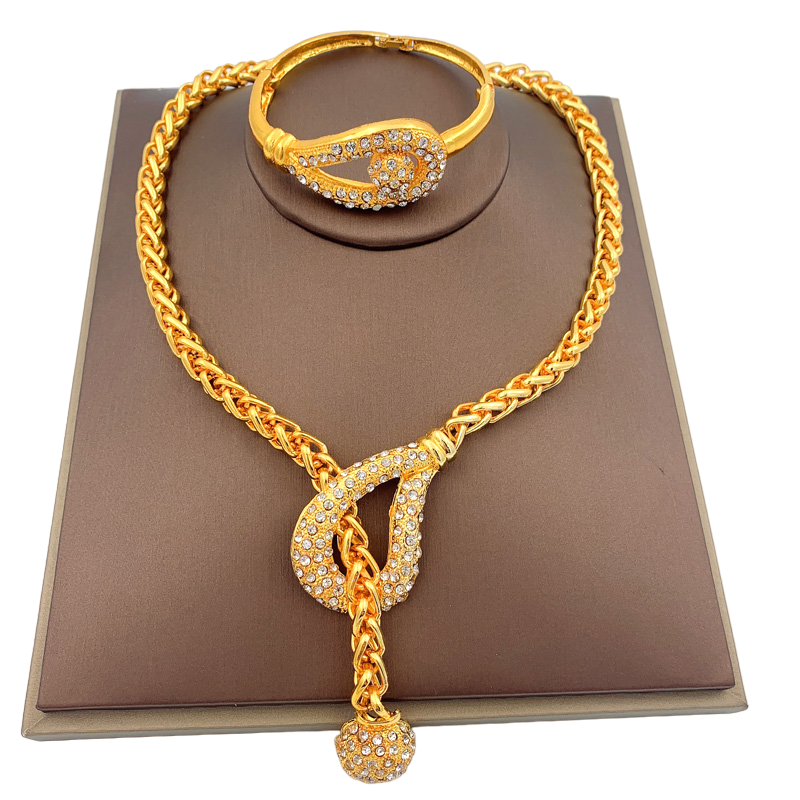 Set di gioielli Queen Lathiga