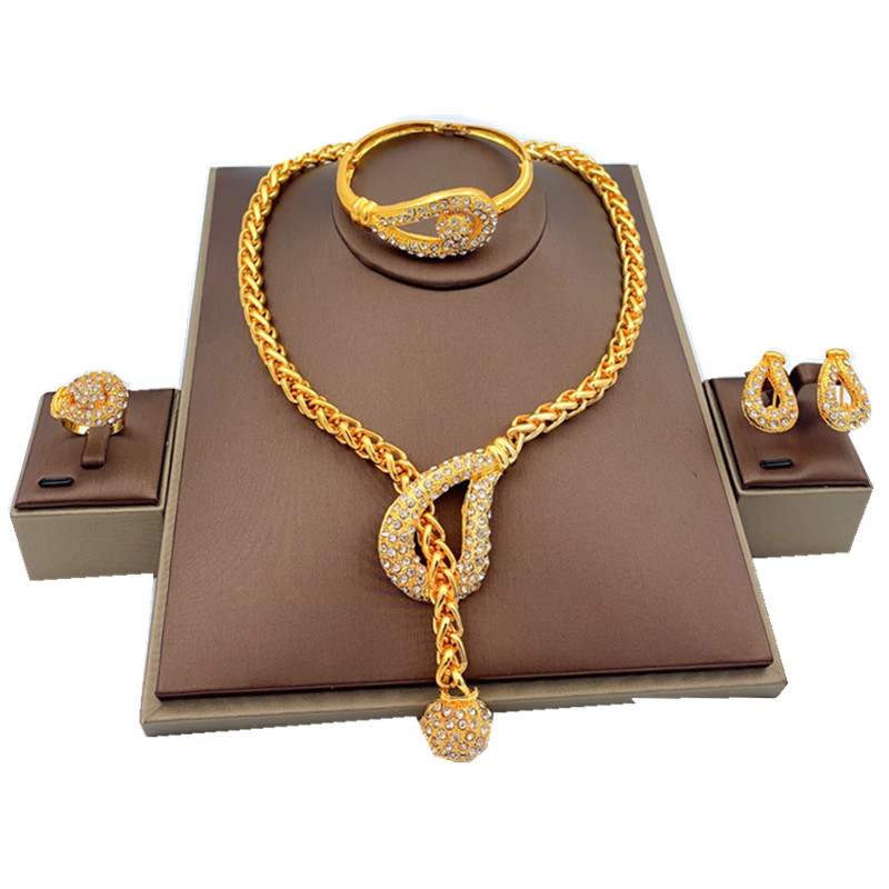Set di gioielli Queen Lathiga