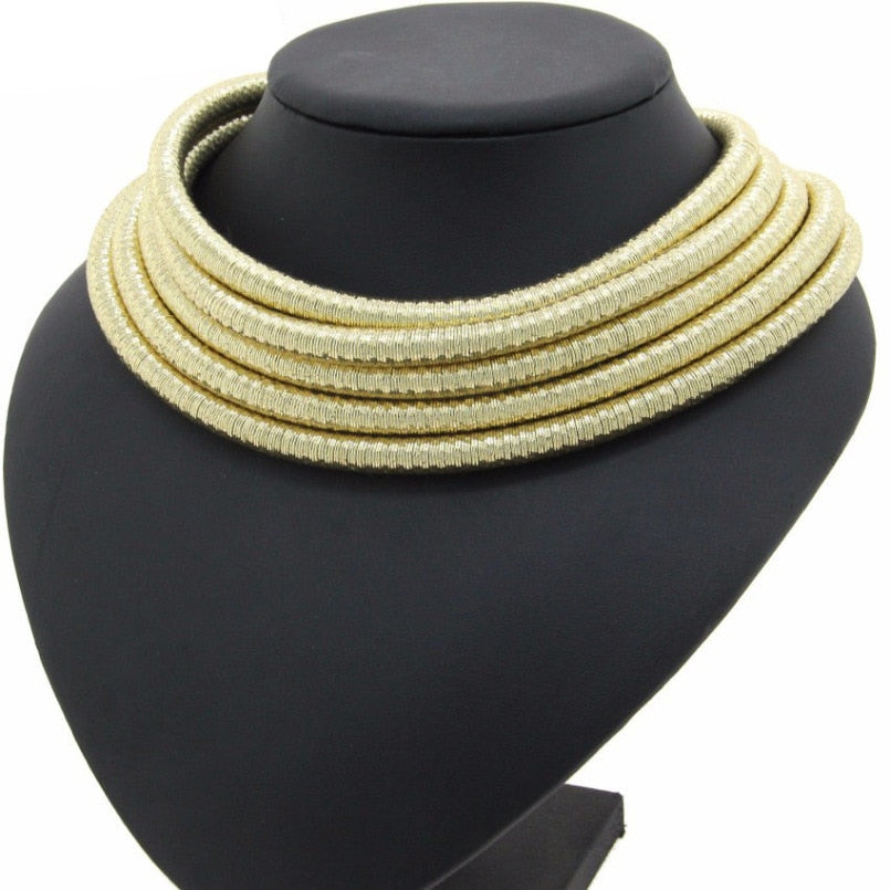 Girocollo Queen Khatamaran (4 colori)