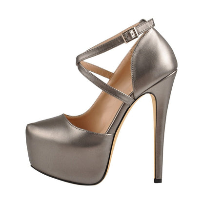 Scarpe Queen Punku
