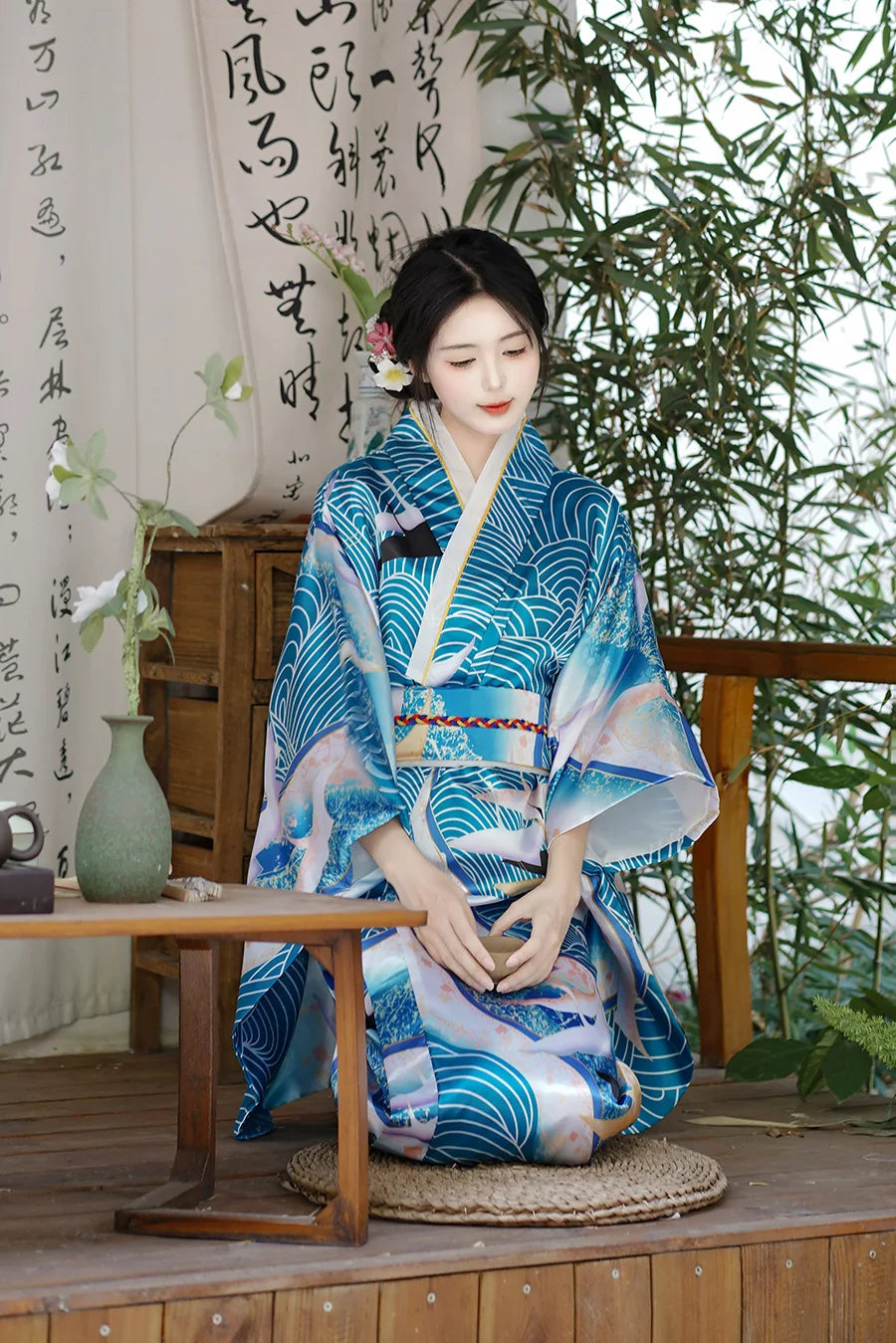 Kimono geisha Queen Nakamura