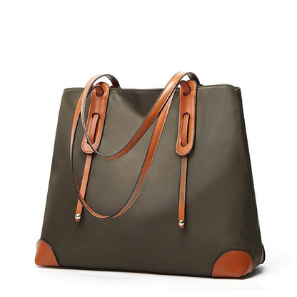 Borsa a mano Queen Harlow (3 colori)