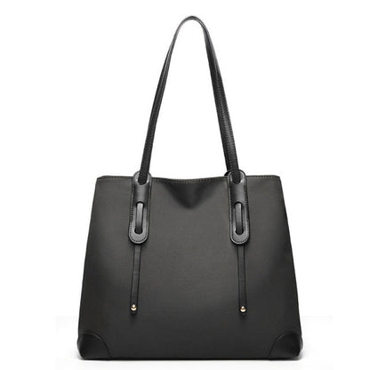 Borsa a mano Queen Harlow (3 colori)