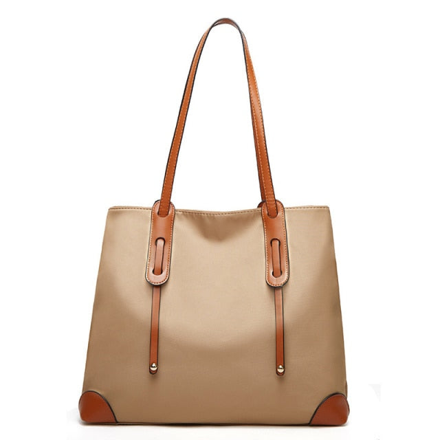 Borsa a mano Queen Harlow (3 colori)