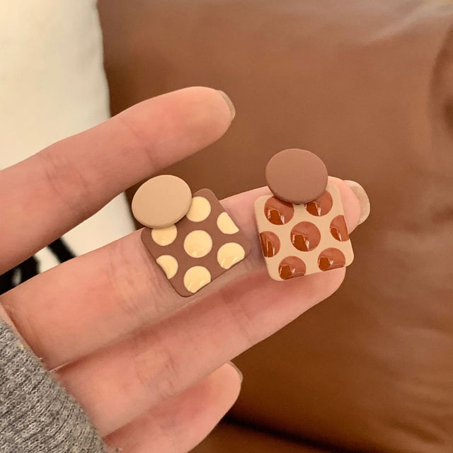 Orecchini a buco Queen Lucky (3 colori)