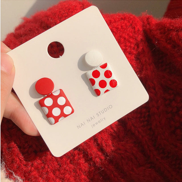 Orecchini a buco Queen Lucky (3 colori)